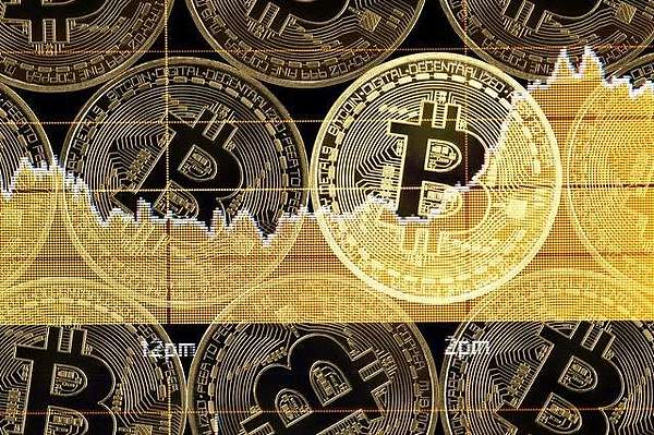 加密货币市场观察：机构入场与行情走势深度剖析